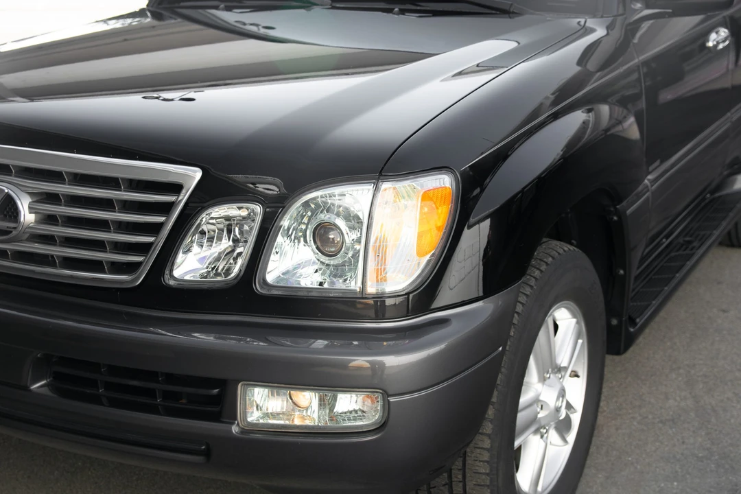 2007 Lexus LX 2nd Gen - Image 29 of 31
