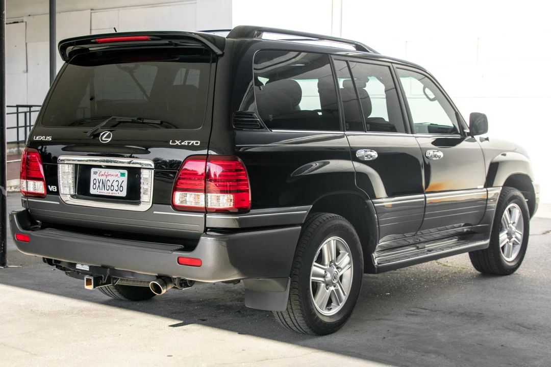 2007 Lexus LX 2nd Gen - Image 7 of 31