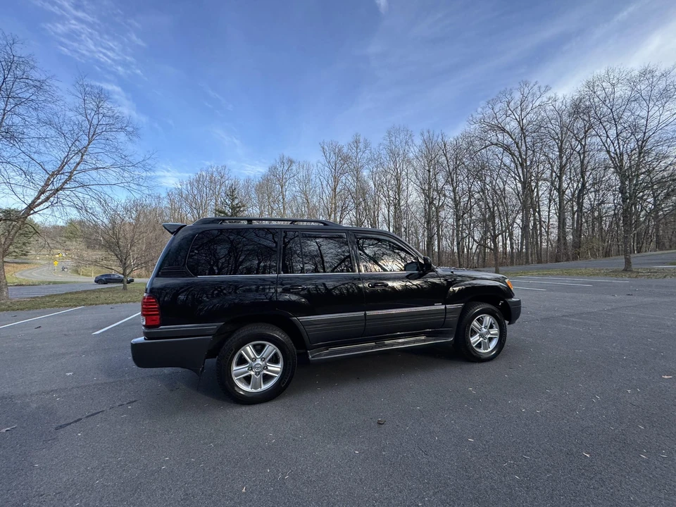 2007 Lexus LX 2nd Gen - Image 20 of 31