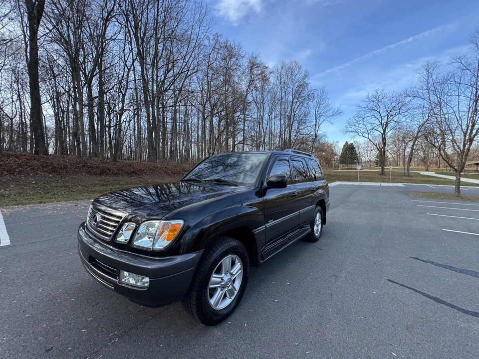 2007 Lexus LX 2nd Gen - Image 6 of 31