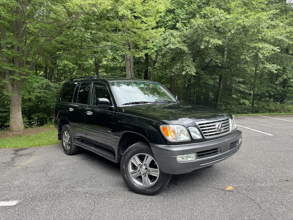 2007 Lexus LX 2nd Gen - Image 26 of 31