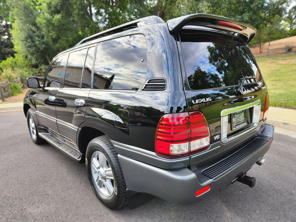 2007 Lexus LX 2nd Gen - Image 13 of 31