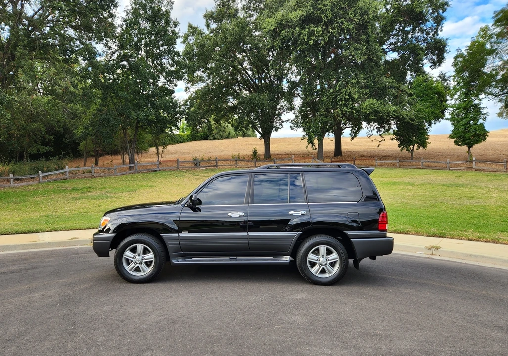2007 Lexus LX 2nd Gen - Image 7 of 31