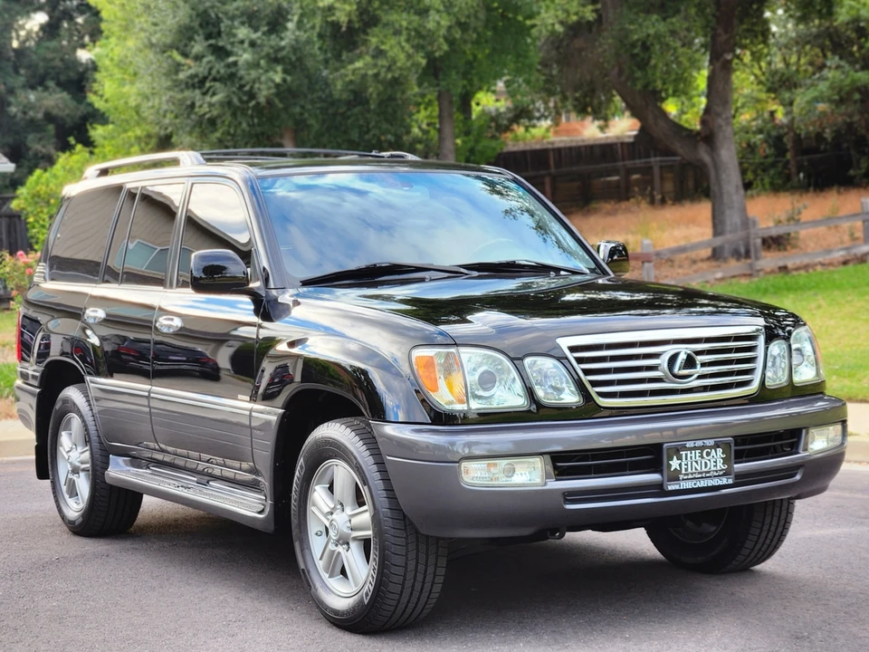 2007 Lexus LX 2nd Gen - Image 29 of 31