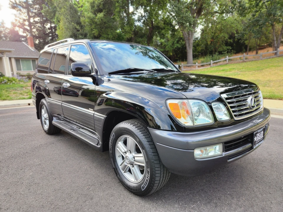 2007 Lexus LX 2nd Gen - Image 26 of 31