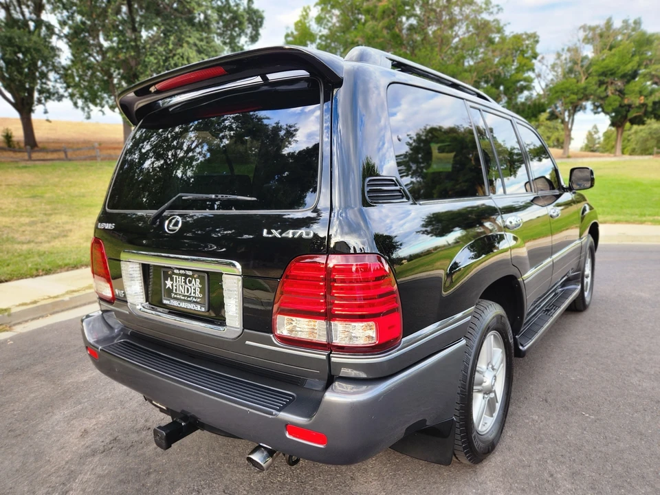 2007 Lexus LX 2nd Gen - Image 16 of 31
