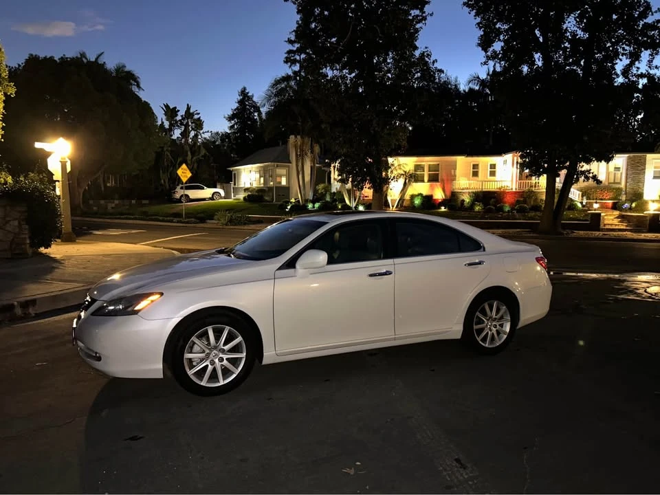 2007 Lexus ES 4th Gen - Image 16 of 18