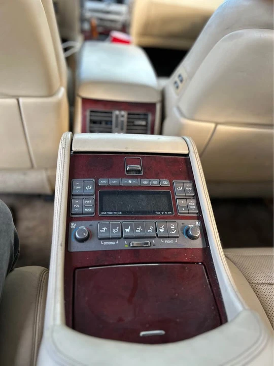 2007 Lexus LS 4th Gen - Image 6 of 12