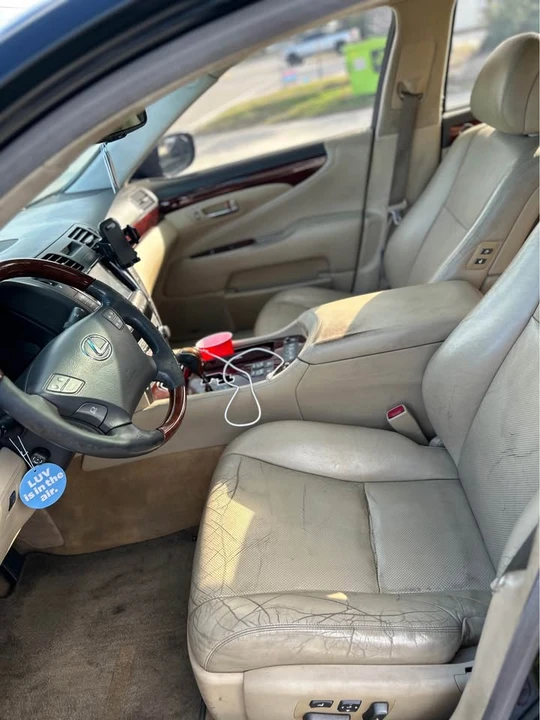 2007 Lexus LS 4th Gen - Image 10 of 12