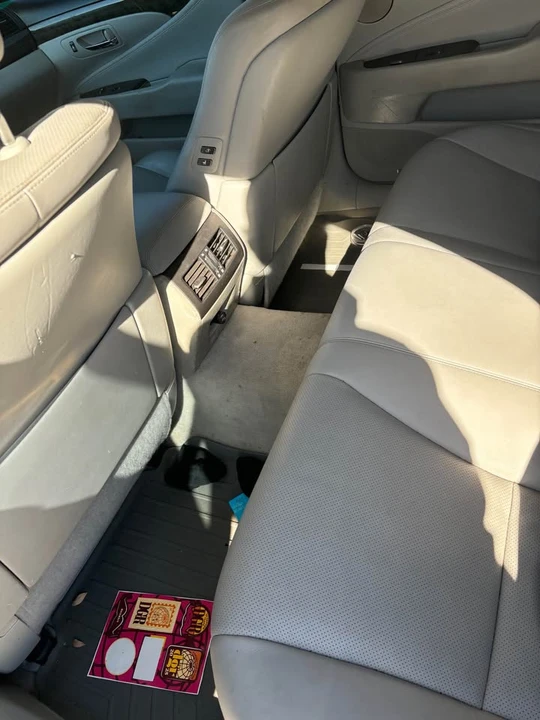 2007 Lexus LS 4th Gen - Image 7 of 10