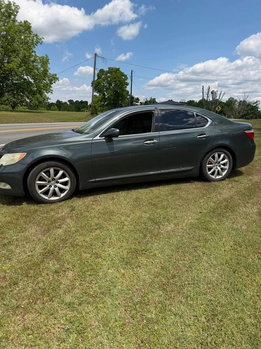 2007 Lexus LS 4th Gen - Image 6 of 8