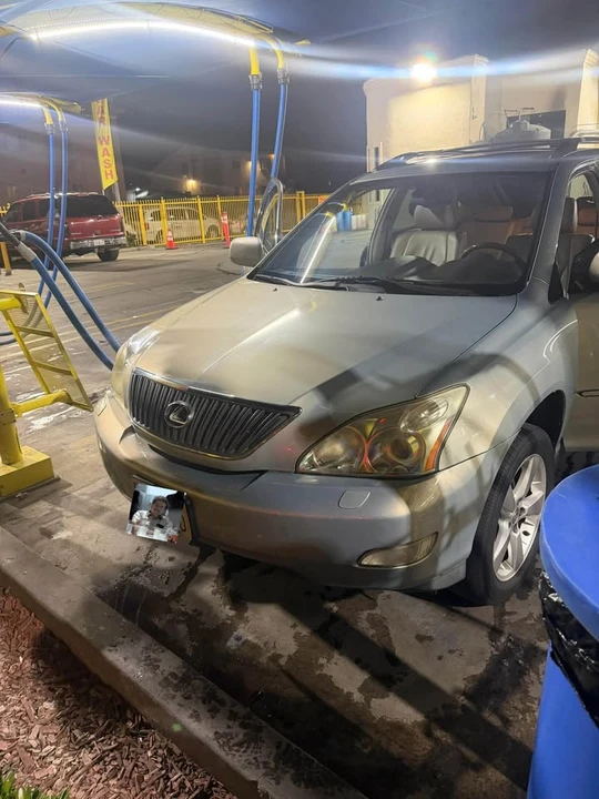 2007 Lexus RX 2nd Gen - Image 3 of 6