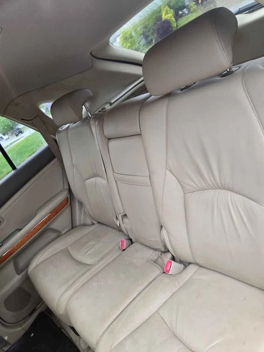 2007 Lexus RX 2nd Gen - Image 9 of 11