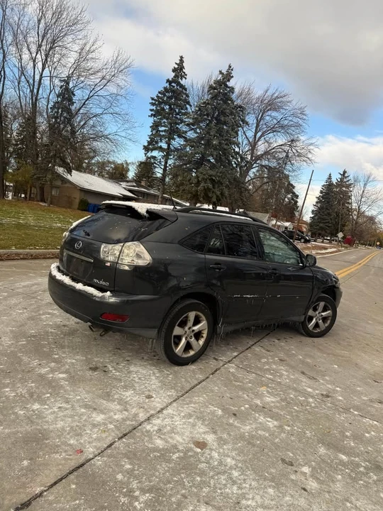 2007 Lexus RX 2nd Gen - Image 4 of 15