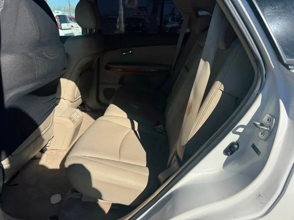 2007 Lexus RX 2nd Gen - Image 8 of 9