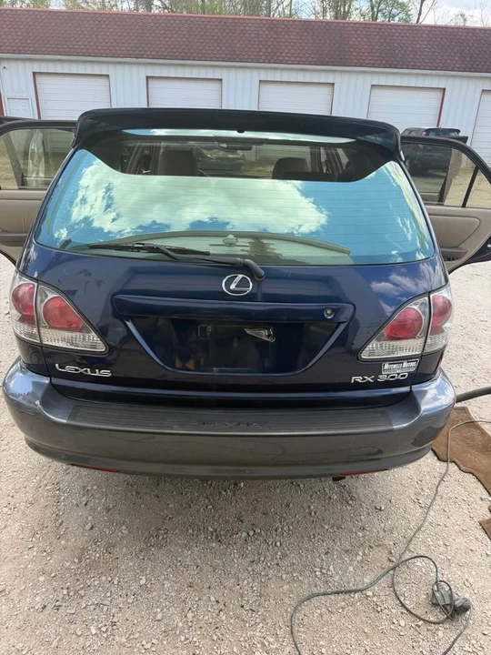 2007 Lexus RX 2nd Gen - Image 4 of 5