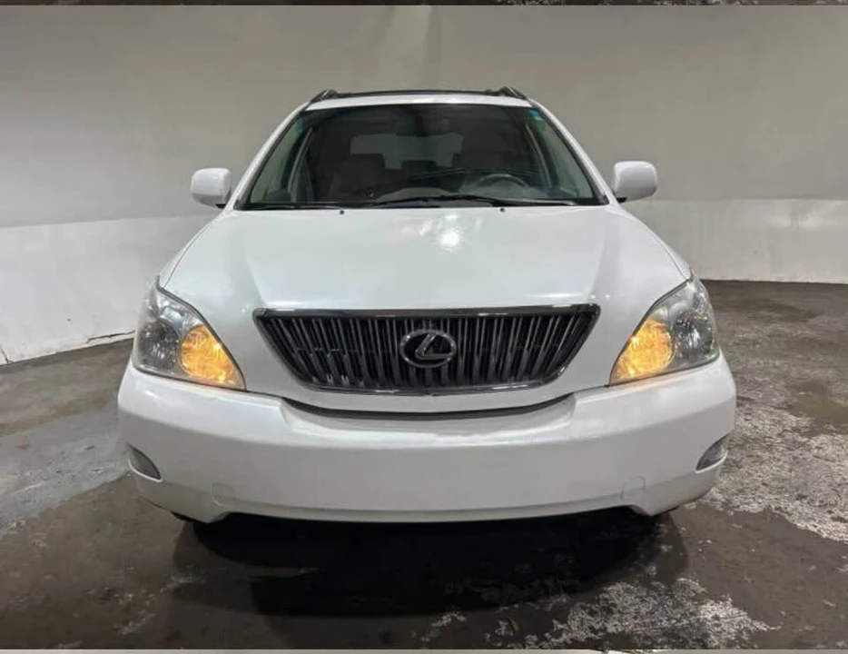 2007 Lexus RX 2nd Gen - Image 2 of 15