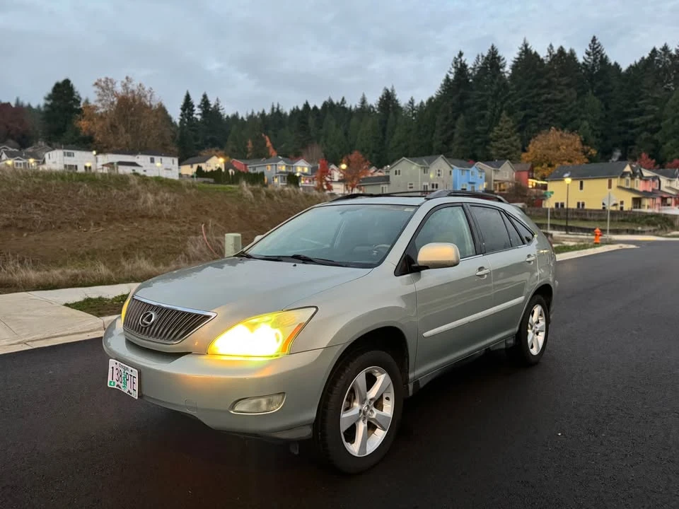 2007 Lexus RX 2nd Gen - Image 8 of 19