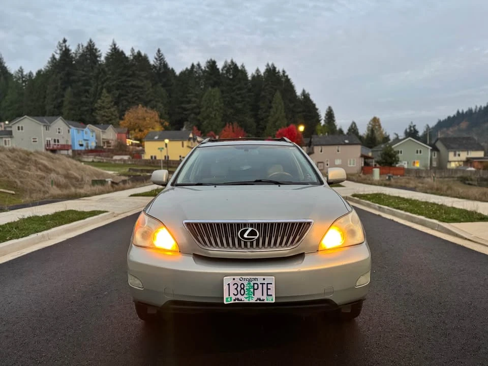 2007 Lexus RX 2nd Gen - Image 7 of 19