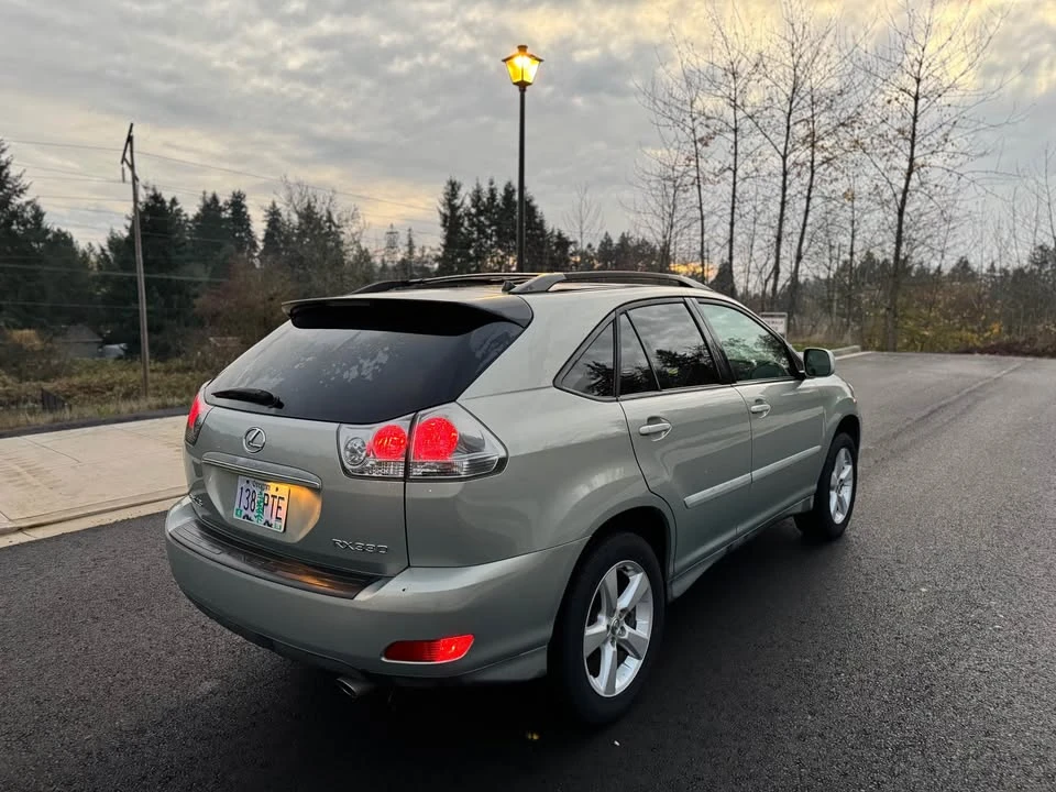 2007 Lexus RX 2nd Gen - Image 3 of 19