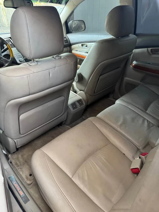 2007 Lexus RX 2nd Gen - Image 8 of 10