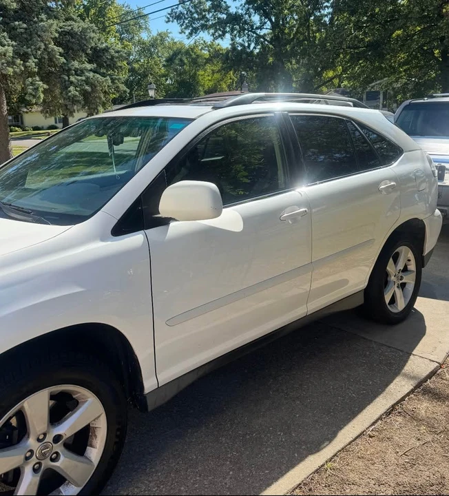 2007 Lexus RX 2nd Gen - Image 3 of 8