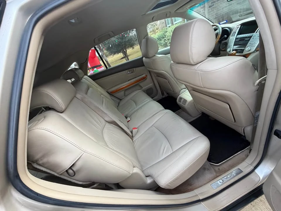 2007 Lexus RX 2nd Gen - Image 9 of 19
