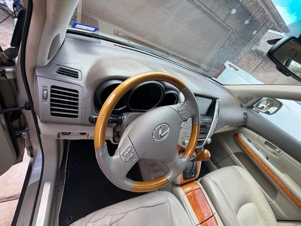 2007 Lexus RX 2nd Gen - Image 19 of 19