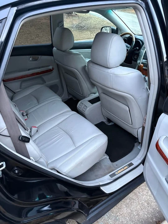2007 Lexus RX 2nd Gen - Image 5 of 15