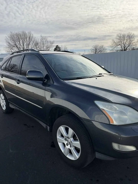 2007 Lexus RX 2nd Gen - Image 3 of 13