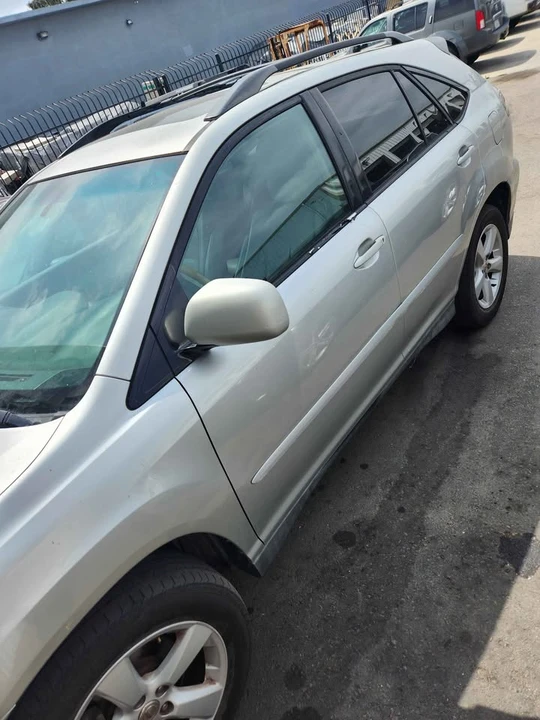 2007 Lexus RX 2nd Gen - Image 4 of 12