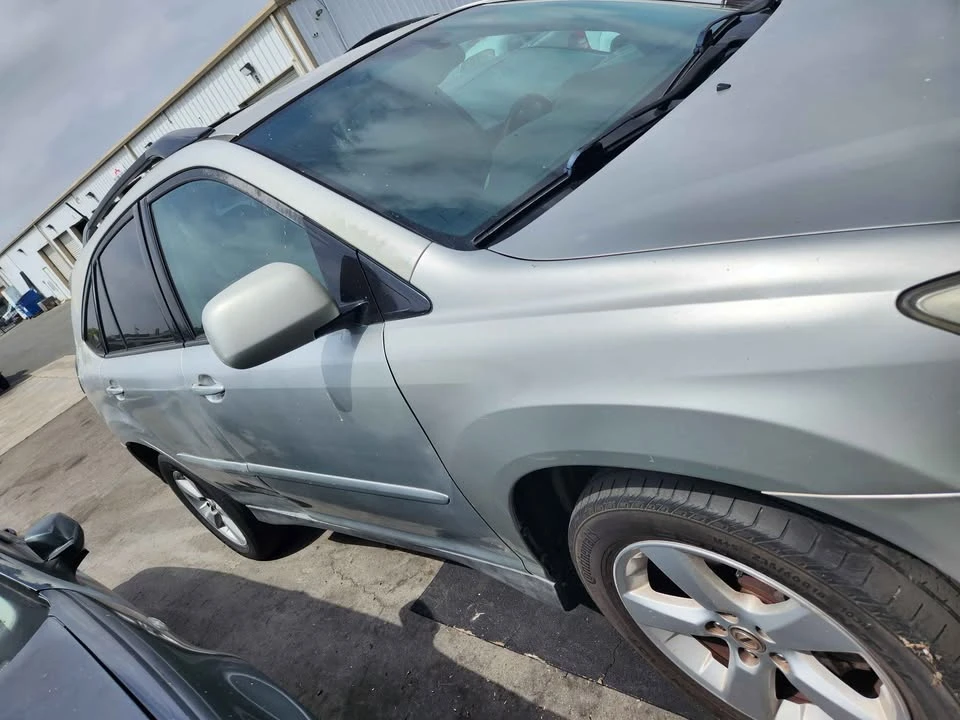 2007 Lexus RX 2nd Gen - Image 2 of 12