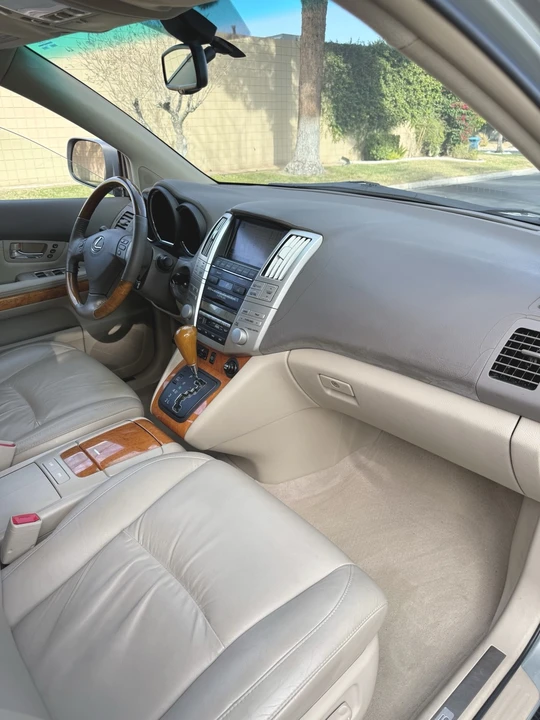 2007 Lexus RX 2nd Gen - Image 15 of 21