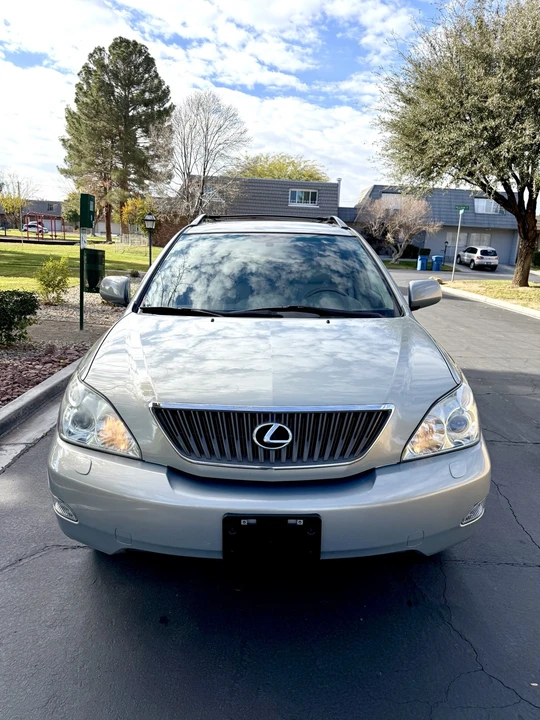 2007 Lexus RX 2nd Gen - Image 8 of 21