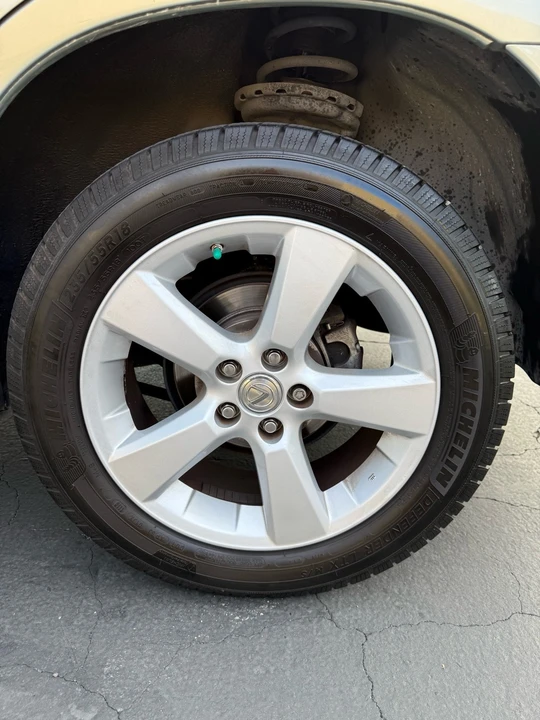2007 Lexus RX 2nd Gen - Image 10 of 21