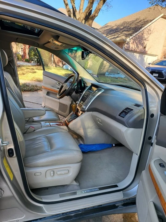 2007 Lexus RX 2nd Gen - Image 6 of 11