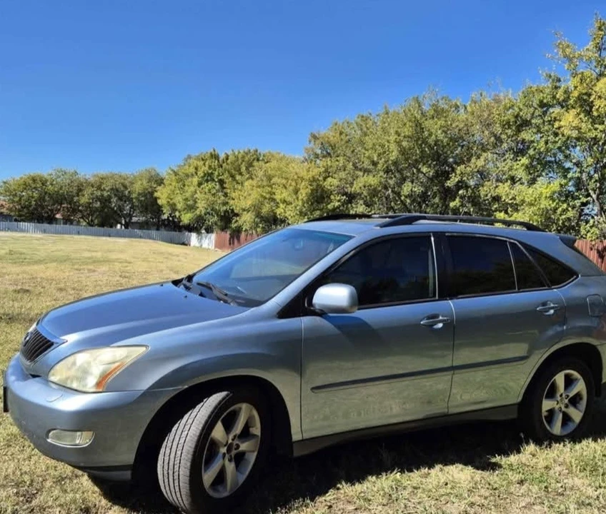 2007 Lexus RX 2nd Gen - Image 9 of 21