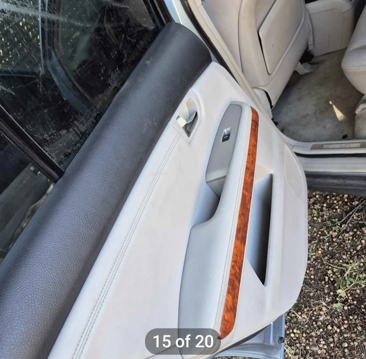 2007 Lexus RX 2nd Gen - Image 16 of 21