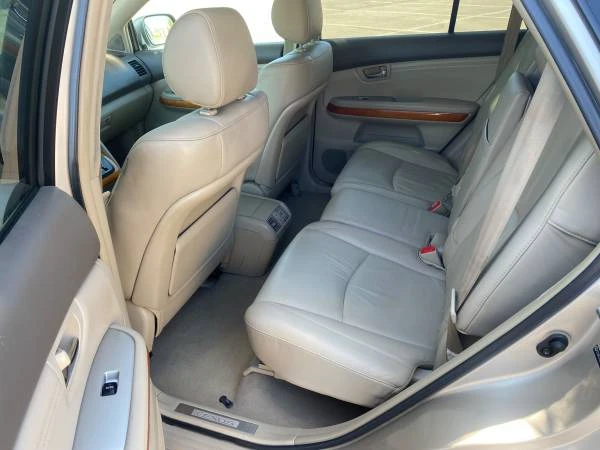 2007 Lexus RX 2nd Gen - Image 10 of 19