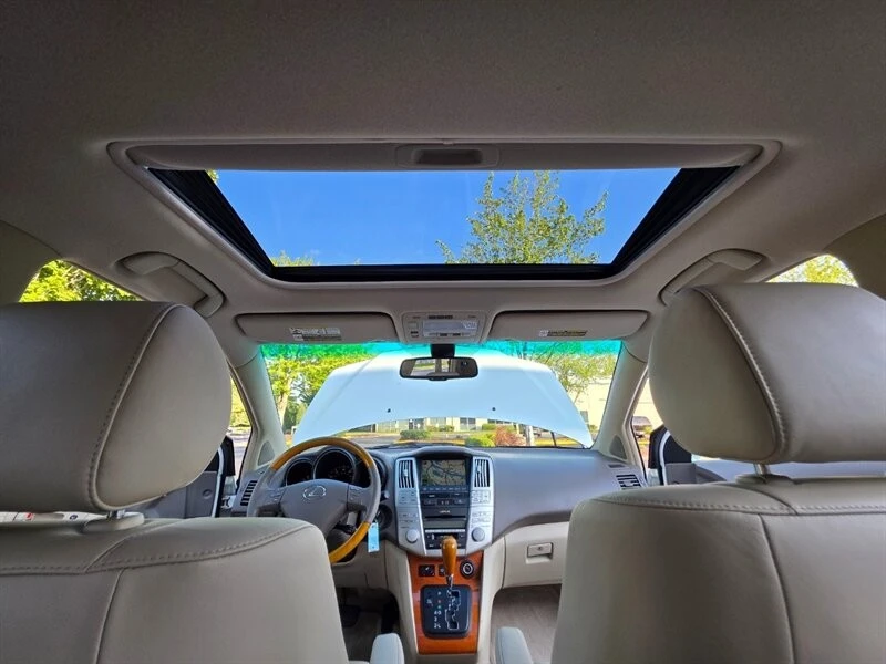 2007 Lexus RX 3rd Gen - Image 17 of 21