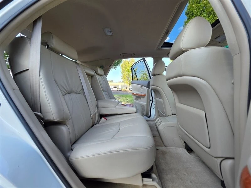 2007 Lexus RX 3rd Gen - Image 16 of 21