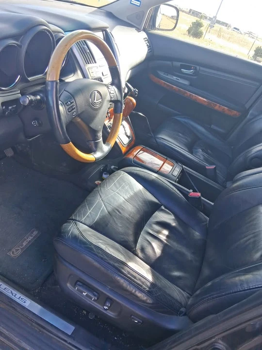 2007 Lexus RX 2nd Gen - Image 5 of 7