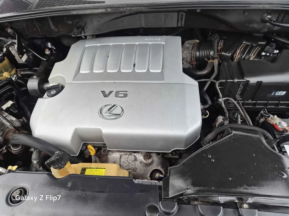 2007 Lexus RX 2nd Gen - Image 5 of 9