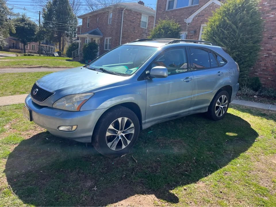 2007 Lexus RX 2nd Gen - Image 4 of 10