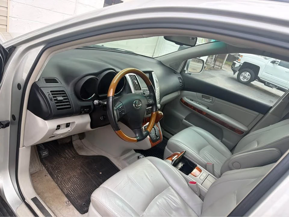 2007 Lexus RX 2nd Gen - Image 5 of 7