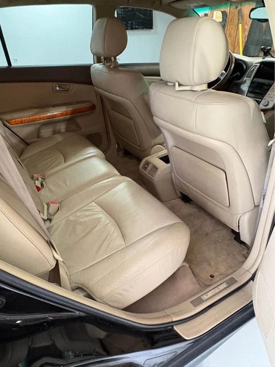 2007 Lexus RX 2nd Gen - Image 7 of 10