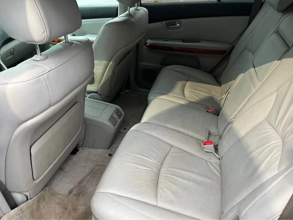 2007 Lexus RX 2nd Gen - Image 16 of 19