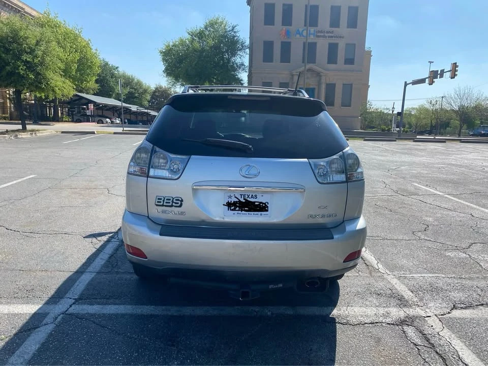 2007 Lexus RX 2nd Gen - Image 2 of 8