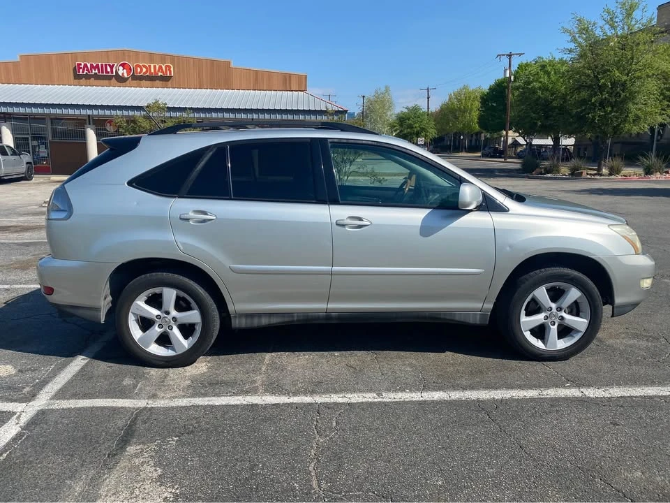 2007 Lexus RX 2nd Gen - Image 3 of 8