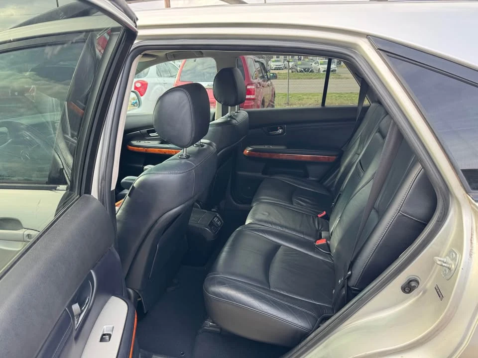 2007 Lexus RX 2nd Gen - Image 2 of 7
